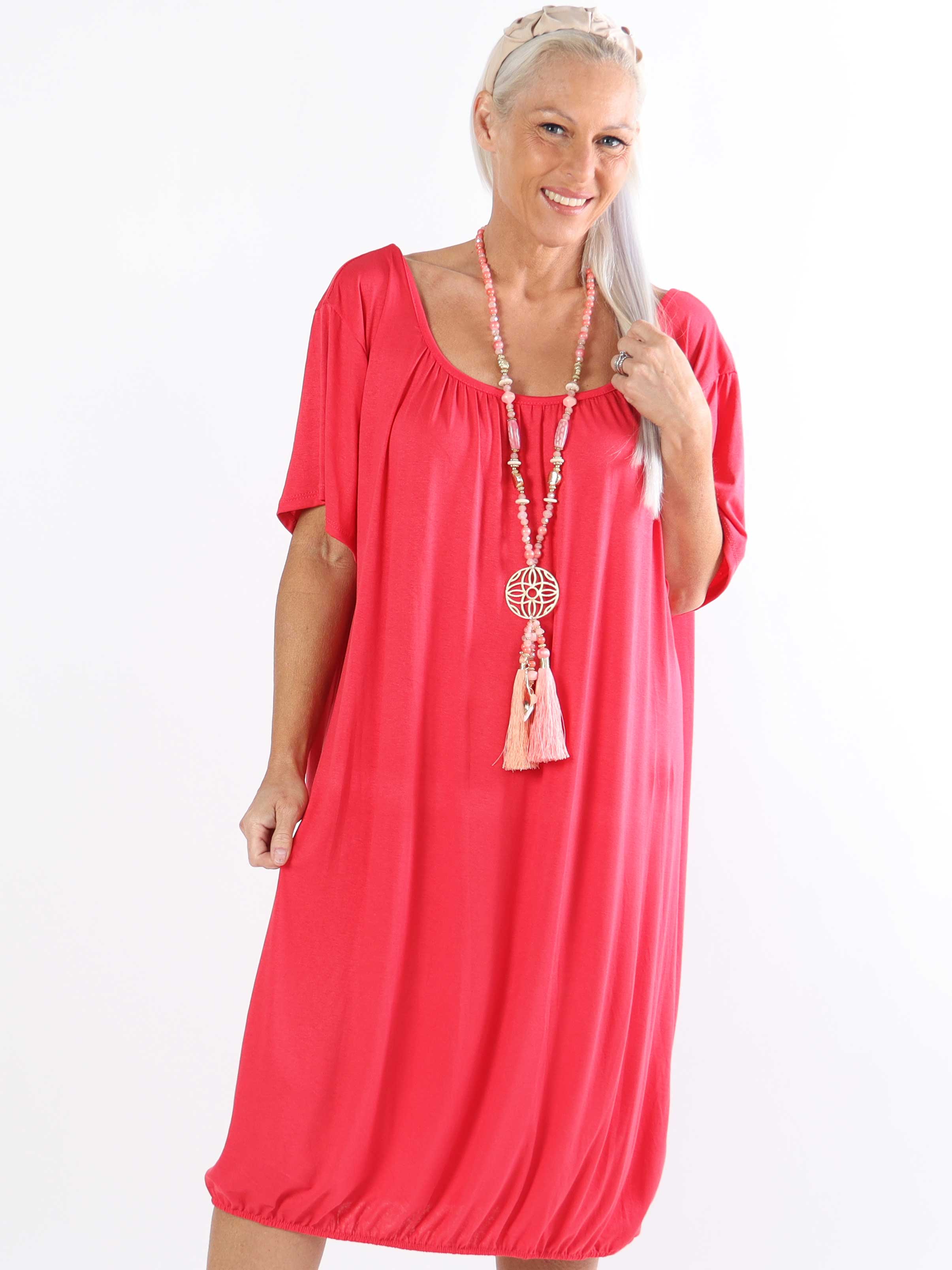 Miracle Dress - Basic plus size klänning i viskos med resår nedtill